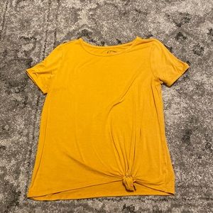 Yellow top, 95% Rayon, 5% spandex